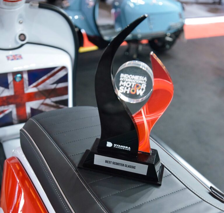 IIMS 2026: Turismo Technica 200W ‘Mods’ Edition Named “BEST SCOOTER CLASSIC”